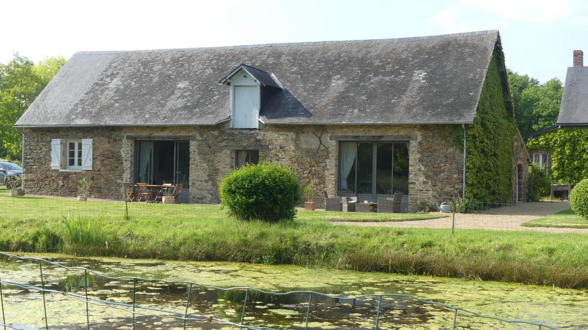 La Petite Lande Bed and Breakfast Ménil Exteriör bild